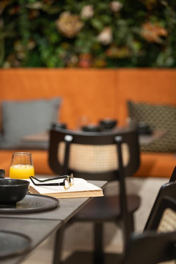 11 Enteka Acropolis Suites 아테네 외부 사진